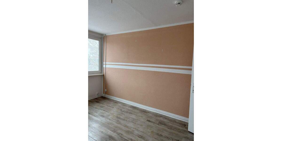 Etagenwohnung Neubrandenburg Katharinenviertel - 1 Zimmer, 24 m&sup2;, 228&euro; | Angebot:24711385