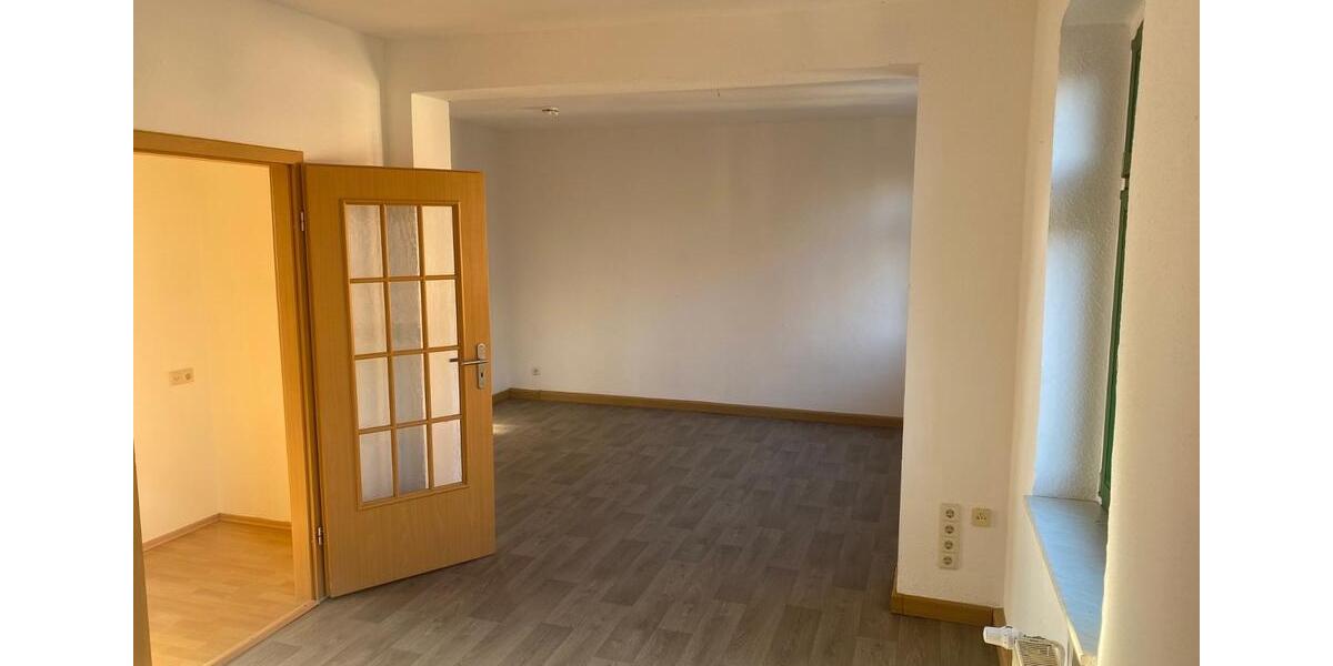 Etagenwohnung Staßfurt - 4 Zimmer, 103 m&sup2;, 500&euro; | Angebot:26633185