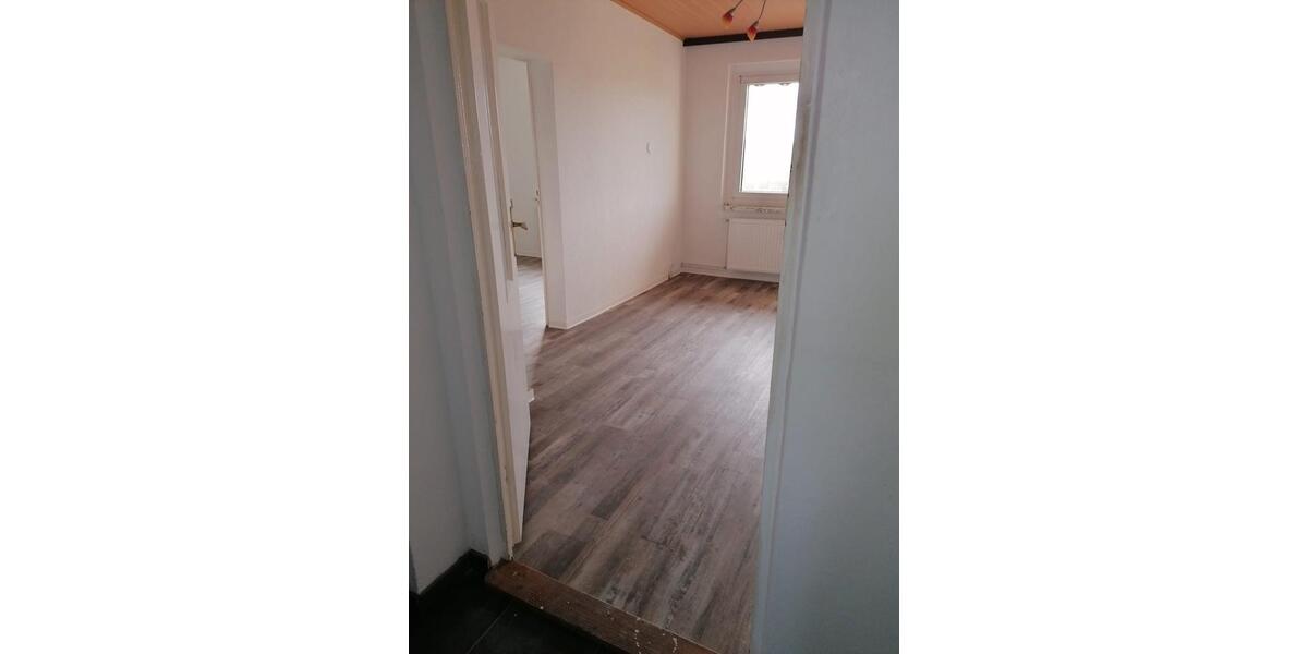 Etagenwohnung Ellrich - 2 Zimmer, 52 m&sup2;, 315&euro; | Angebot:26279109