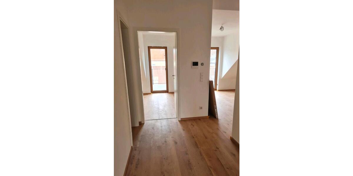 Dachgeschoßwohnung Oberdolling - 1 Zimmer, 43 m&sup2;, 770&euro; | Angebot:25922325