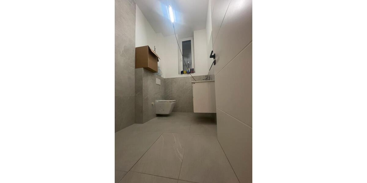 1-Zimmer-Souterrainwohnung im Neubau, ca 70qm, große Fenster 1 zimmer