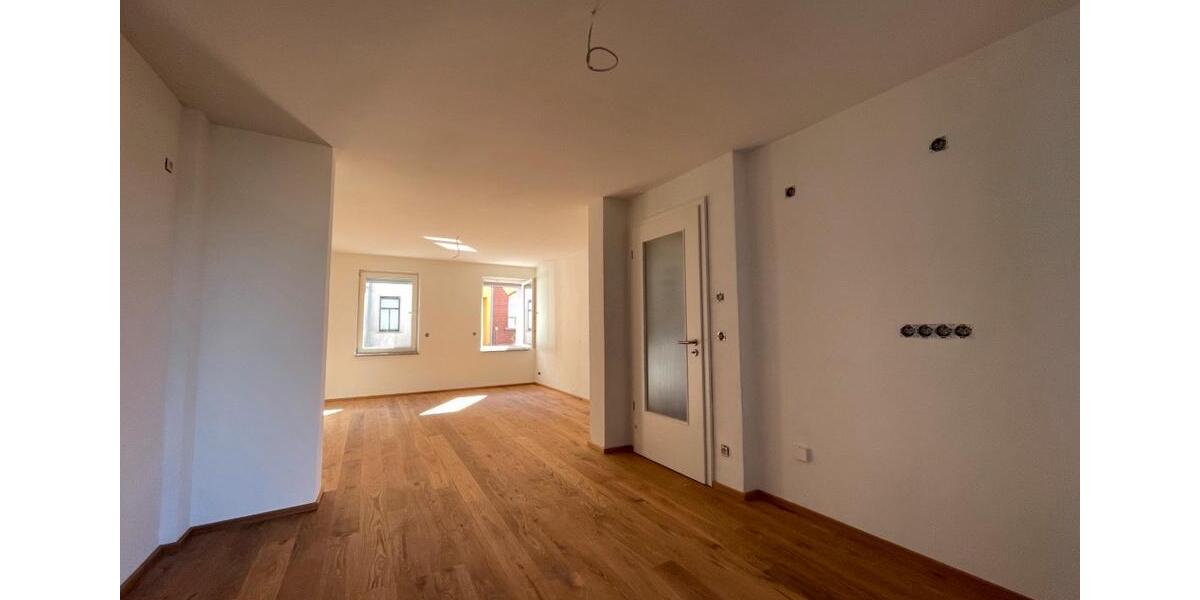 Erdgeschoßwohnung Groitzsch - 2 Zimmer, 47 m&sup2;, 420&euro; | Angebot:25999922