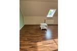 Dachgeschoßwohnung Heide - 3 Zimmer, 82 m&sup2;, 850&euro; | Angebot:26598202