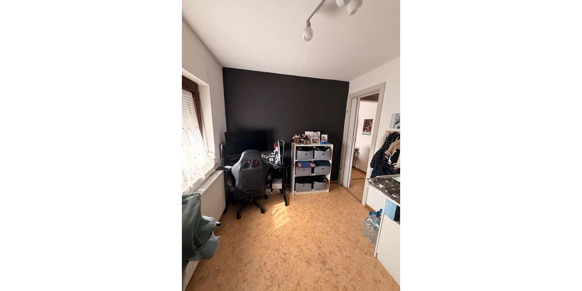 Dachgeschoßwohnung Stuttgart Birkach - 3 Zimmer, 60 m&sup2;, 900&euro; | Angebot:26697065