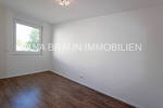 3 Zimmer-Wohnung mit großem Balkon, zwei Bädern und 2 TG-Plätzen