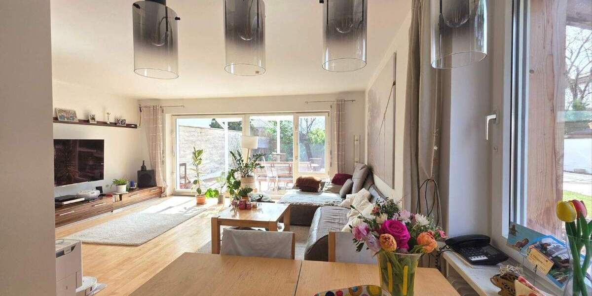 Doppelhaushälfte Ottobrunn - 6 Zimmer, 103 m&sup2;, 2.995&euro; | Angebot:25774911