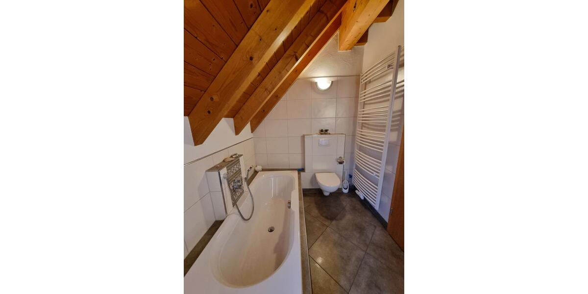 Wohnen auf Zeit Bamberg Gereuth - 3 Zimmer, 100 m&sup2;, 1.950&euro; | Angebot:25940444