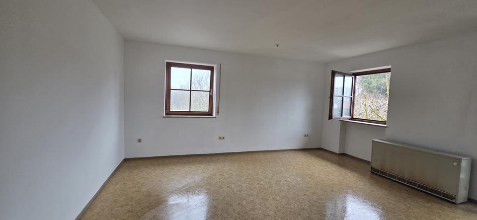 Etagenwohnung Traunreut Irsing - 1 Zimmer, 42 m&sup2;, 700&euro; | Angebot:25149786