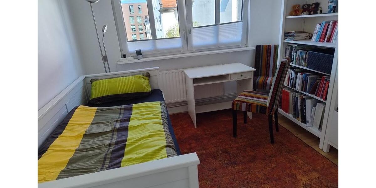 Etagenwohnung Hamburg Wandsbek - 1 Zimmer, 14 m&sup2;, 420&euro; | Angebot:26662390