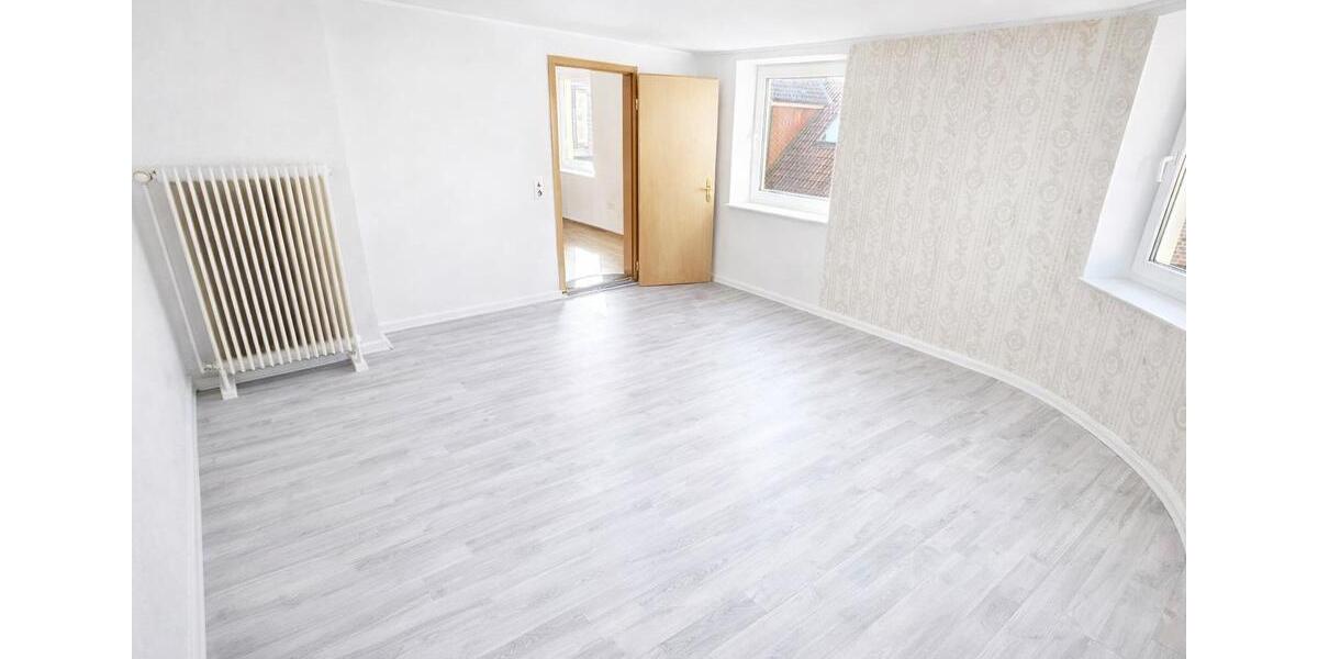 Etagenwohnung Glückstadt - 4.5 Zimmer, 98 m&sup2;, 995&euro; | Angebot:26692678