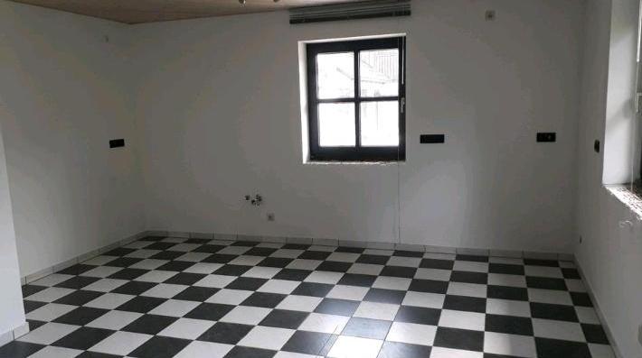 Einfamilienhaus Hohenthann - 6 Zimmer, 165 m&sup2;, 1.400&euro; | Angebot:24768411