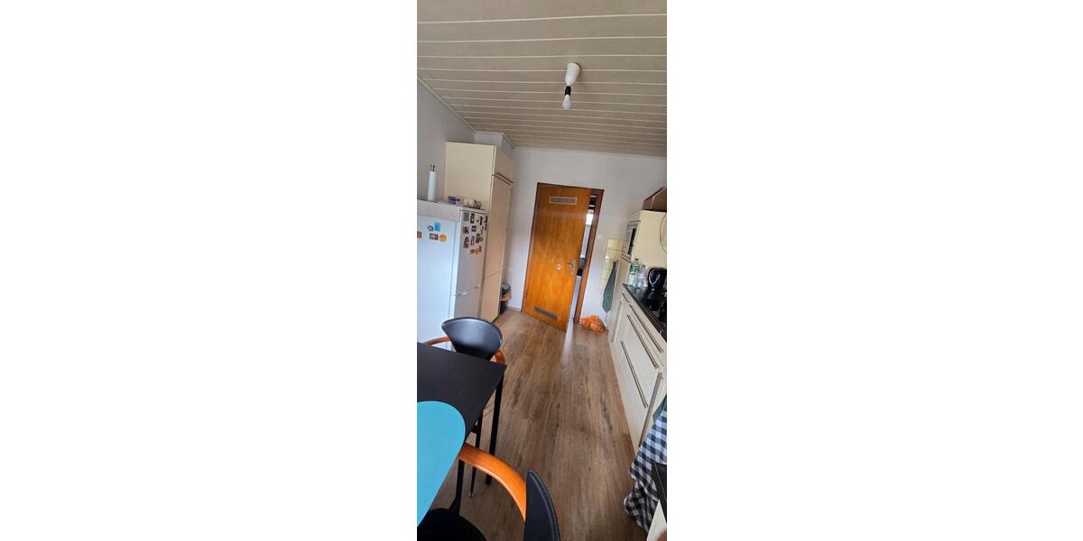 Dachgeschoßwohnung Emmerich am Rhein - 1 Zimmer, 53 m&sup2;, 490&euro; | Angebot:26564964