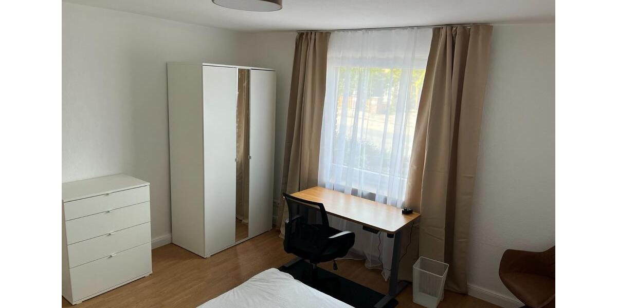 Etagenwohnung Lüneburg - 1 Zimmer, 20 m&sup2;, 50&euro; | Angebot:25942341