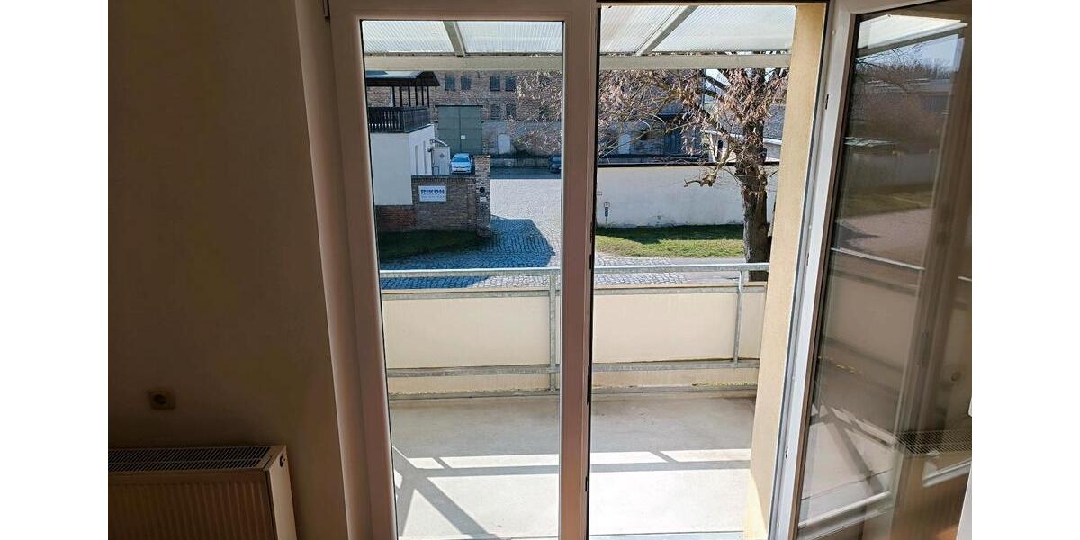 Etagenwohnung Teutschenthal - 3 Zimmer, 60 m&sup2;, 528&euro; | Angebot:25882969