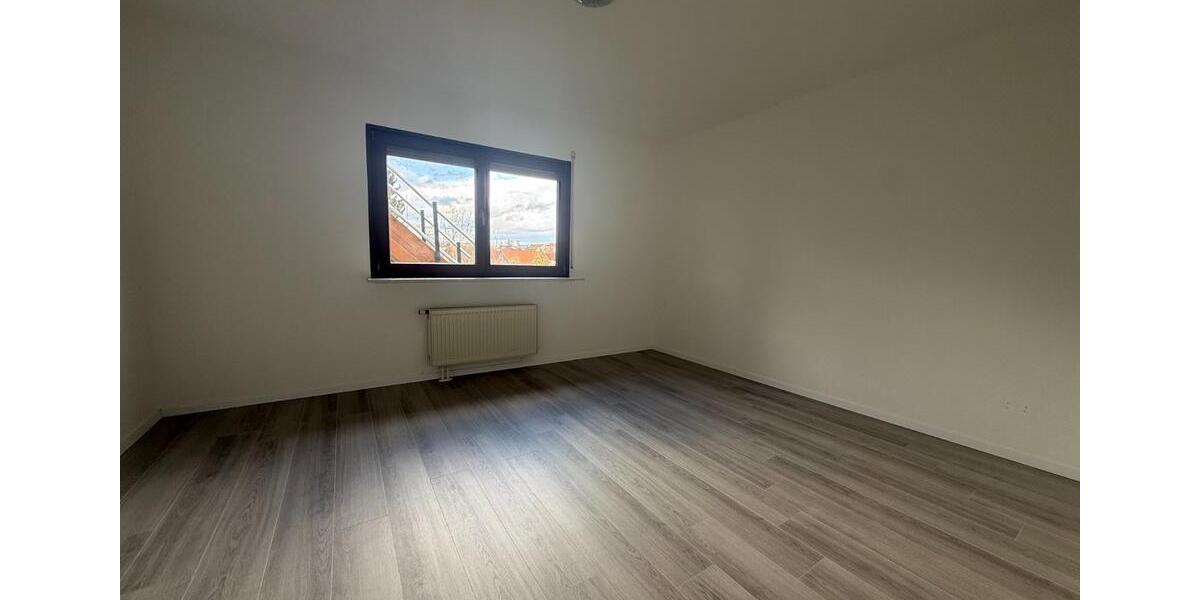 Erdgeschoßwohnung Mörlenbach - 3 Zimmer, 90 m&sup2;, 1.250&euro; | Angebot:25417381
