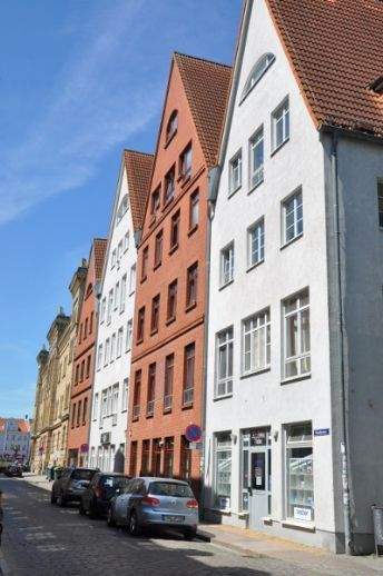 Etagenwohnung Stralsund Altstadt - 2 Zimmer, 58 m&sup2;, 564&euro; | Angebot:26584432