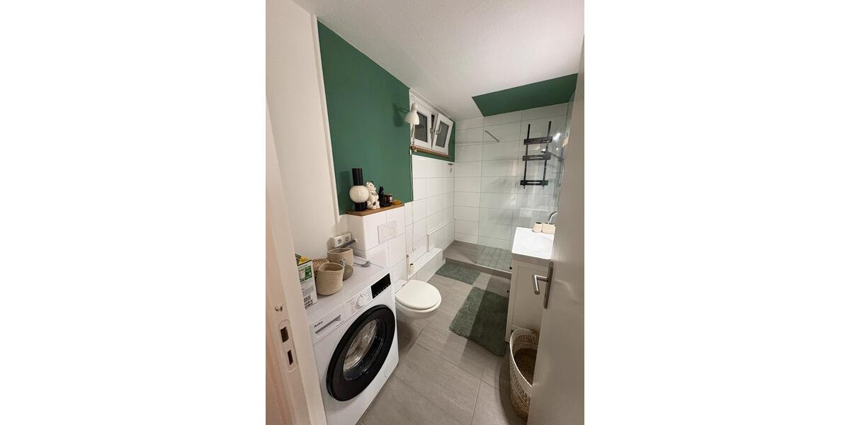 Etagenwohnung Lemgo - 2 Zimmer, 67 m&sup2;, 1.200&euro; | Angebot:25719983