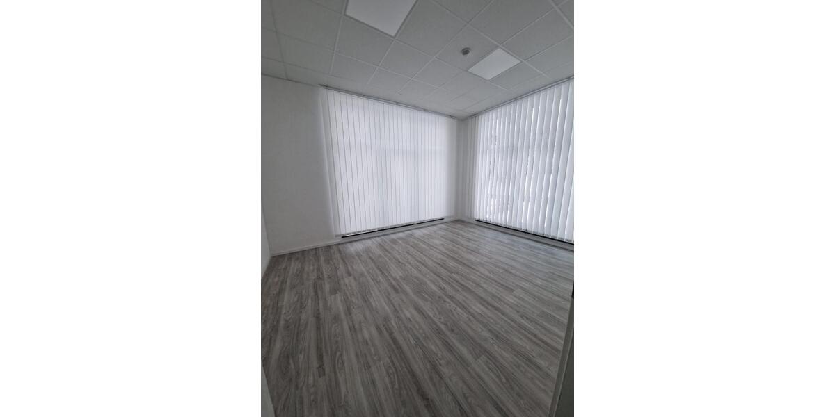 Gewerbeobjekt Warthausen - 3.700&euro; | Angebot:24744243