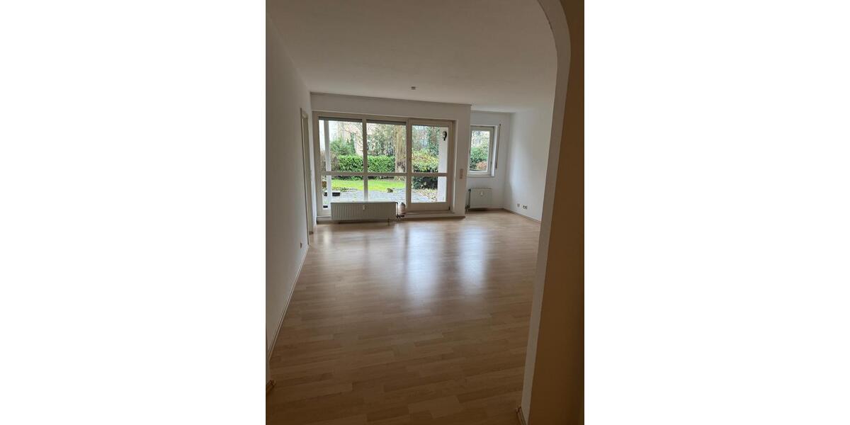 Terassenwohnung Bad Homburg - Einbauküche, Stellplatz , Haustier 2 zimmer