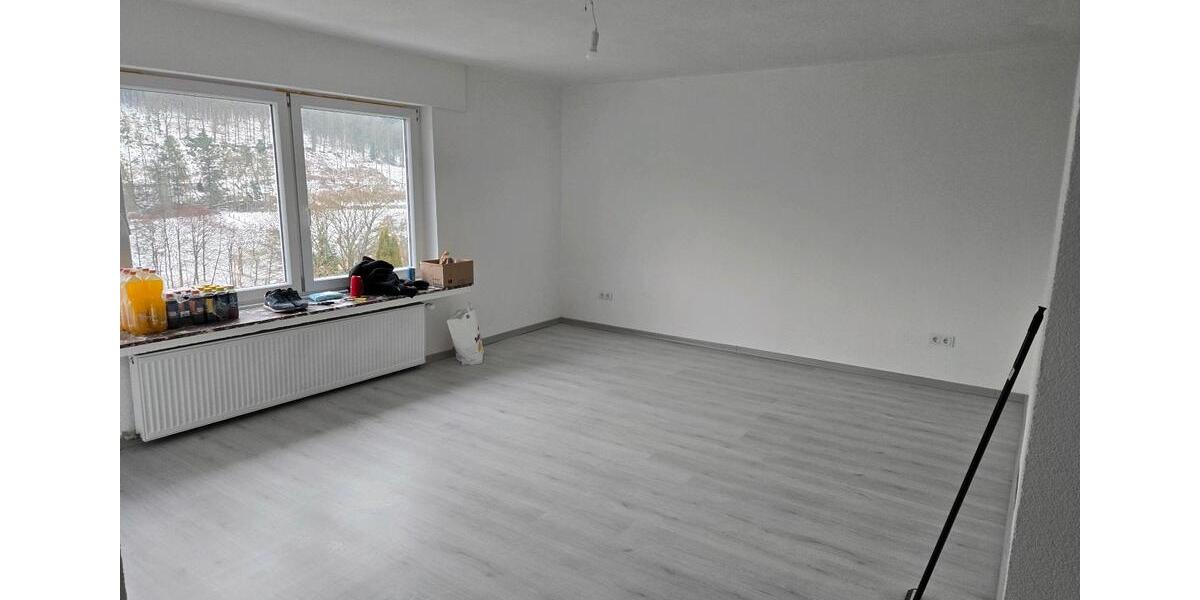 Erdgeschoßwohnung Kirchhundem - 3 Zimmer, 100 m&sup2;, 750&euro; | Angebot:26261241