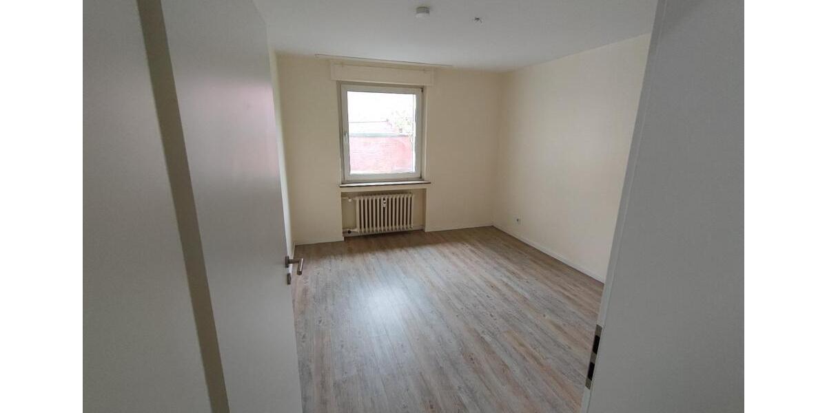 Erdgeschoßwohnung Beckum - 2 Zimmer, 63 m&sup2;, 550&euro; | Angebot:25719974