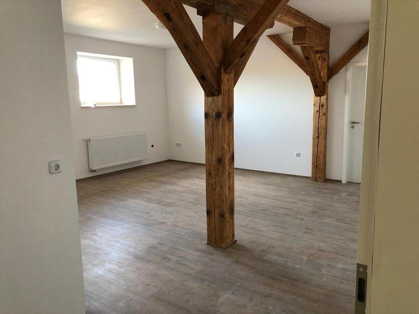 Schöne 2 Zimmer Wohnung in Saal a. d. Saale