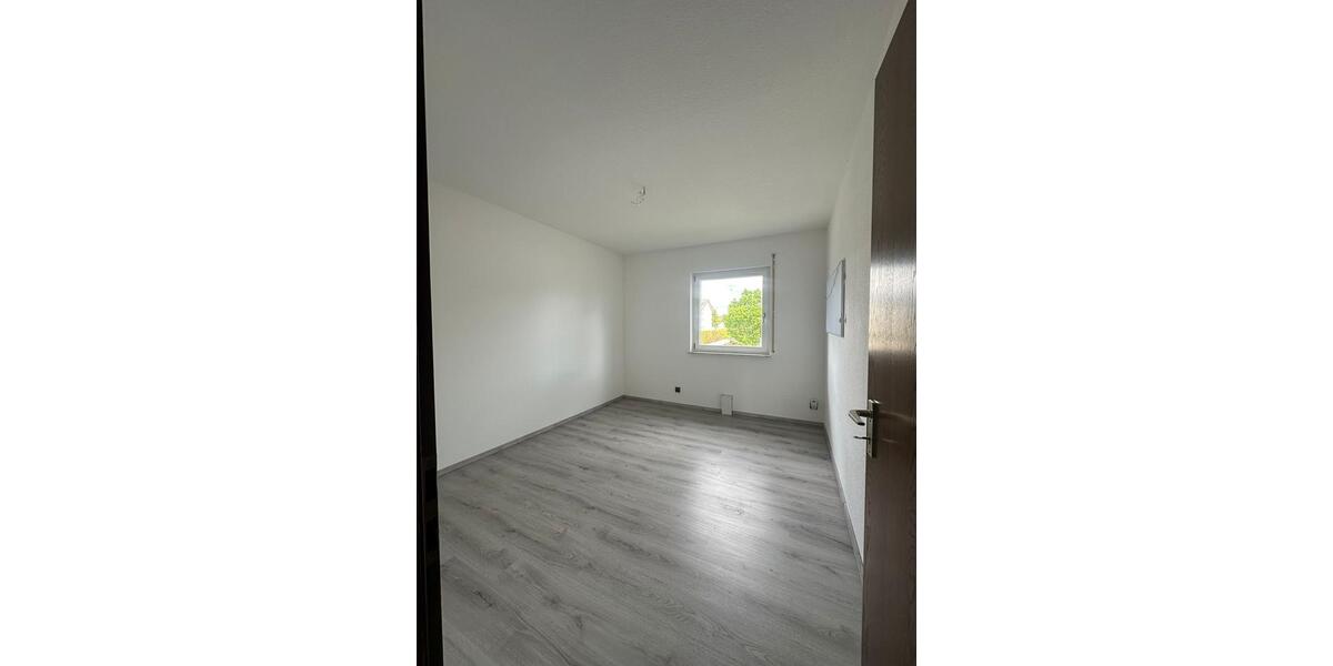 Etagenwohnung Albstadt Gemarkung Onstmettingen - 4 Zimmer, 140 m&sup2;, 1.100&euro; | Angebot:26691626
