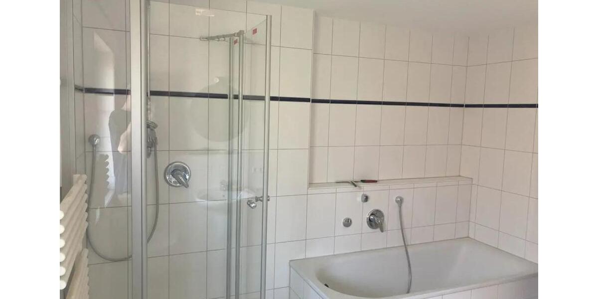 WG-Zimmer im Westen Münchens 5 zimmer