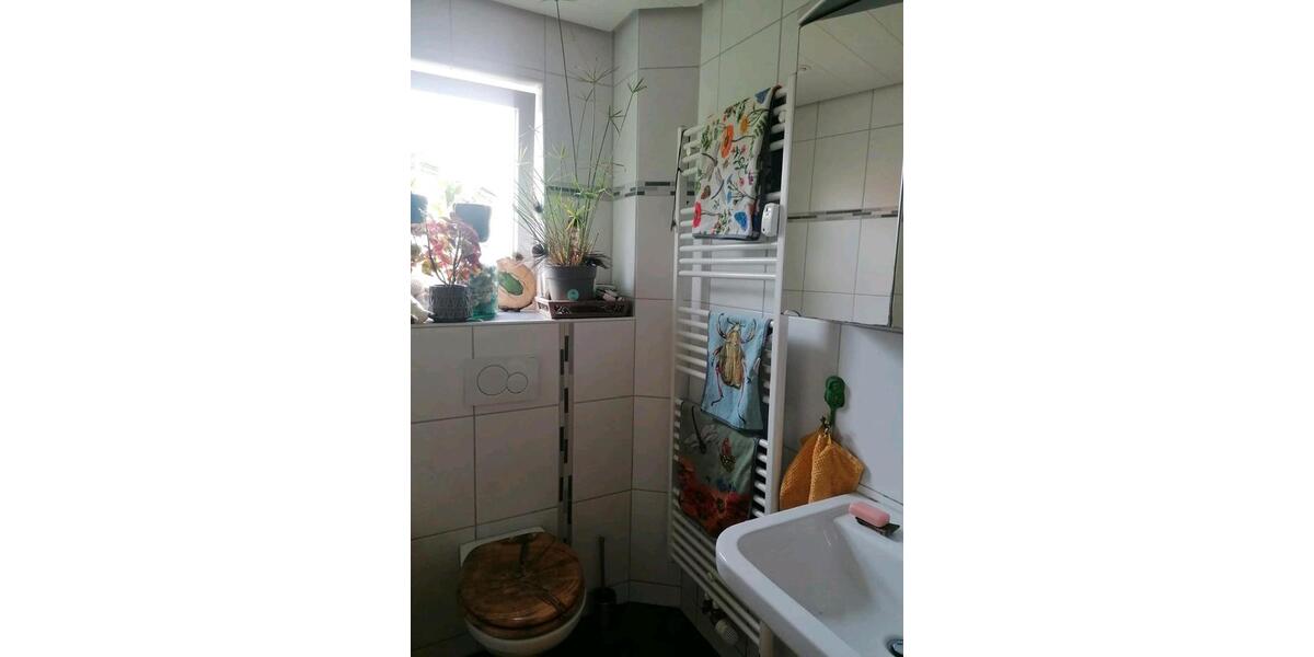 Etagenwohnung Stadtroda - 3 Zimmer, 67 m&sup2;, 750&euro; | Angebot:24702814