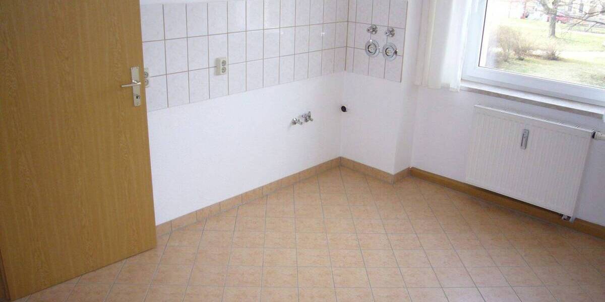 Etagenwohnung Plauen Südvorstadt - 2 Zimmer, 49 m&sup2;, 260&euro; | Angebot:26170901