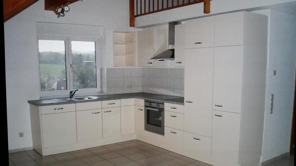 Dachgeschoßwohnung Rheinfelden (Baden) - 3 Zimmer, 90 m&sup2;, 1.280&euro; | Angebot:25958683