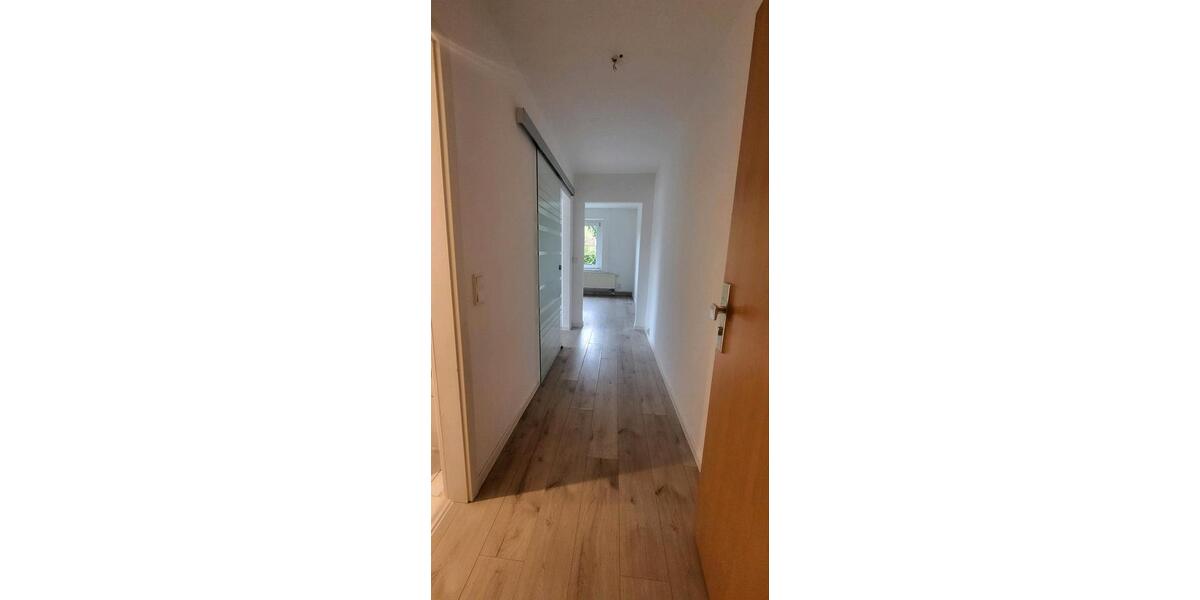 Erdgeschoßwohnung Naumburg (Saale) - 2 Zimmer, 42 m&sup2;, 400&euro; | Angebot:24689686