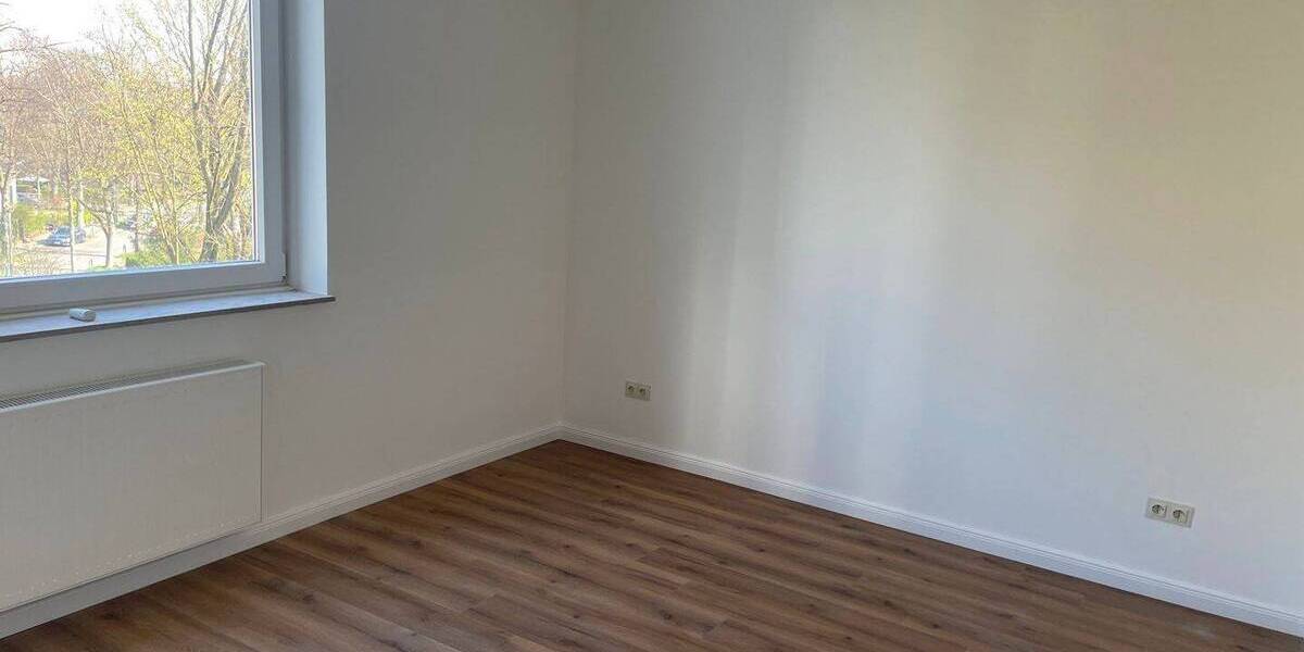 Etagenwohnung Duisburg Hochheide - 2 Zimmer, 68 m&sup2;, 589&euro; | Angebot:25987132