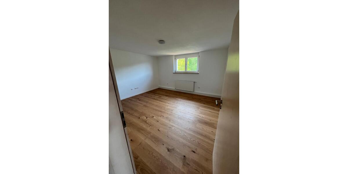 Dachgeschoßwohnung Steinberg am See Oder - 4 Zimmer, 80 m&sup2;, 1.050&euro; | Angebot:26592607