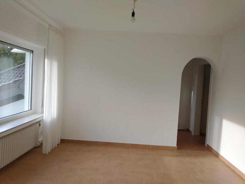 helle 2 12 Zimmer-Wohnung mit EBK in Lemgo zimmer