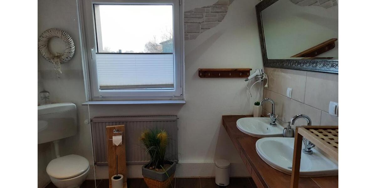 Wohnen auf Zeit Cuxhaven Duhnen - 4 Zimmer, 60 m&sup2;, 65&euro; | Angebot:25888054