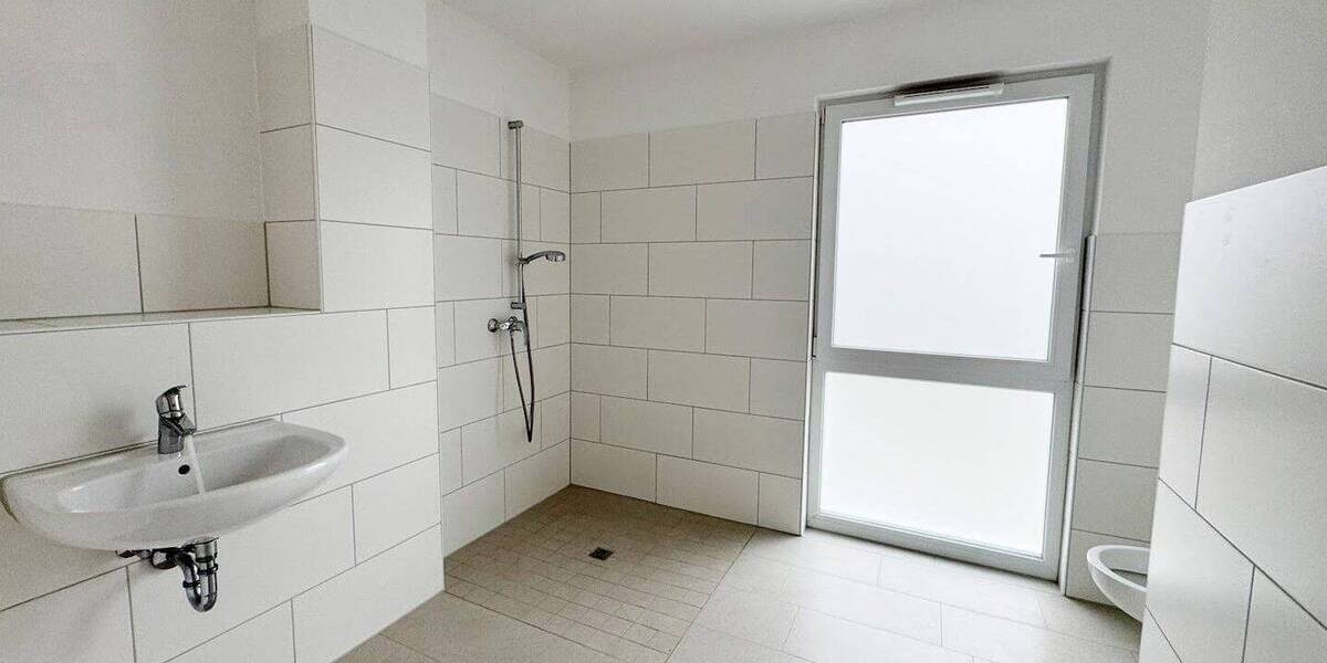 Etagenwohnung Emmerich am Rhein Emmerich - 3 Zimmer, 90 m&sup2;, 980&euro; | Angebot:26188043