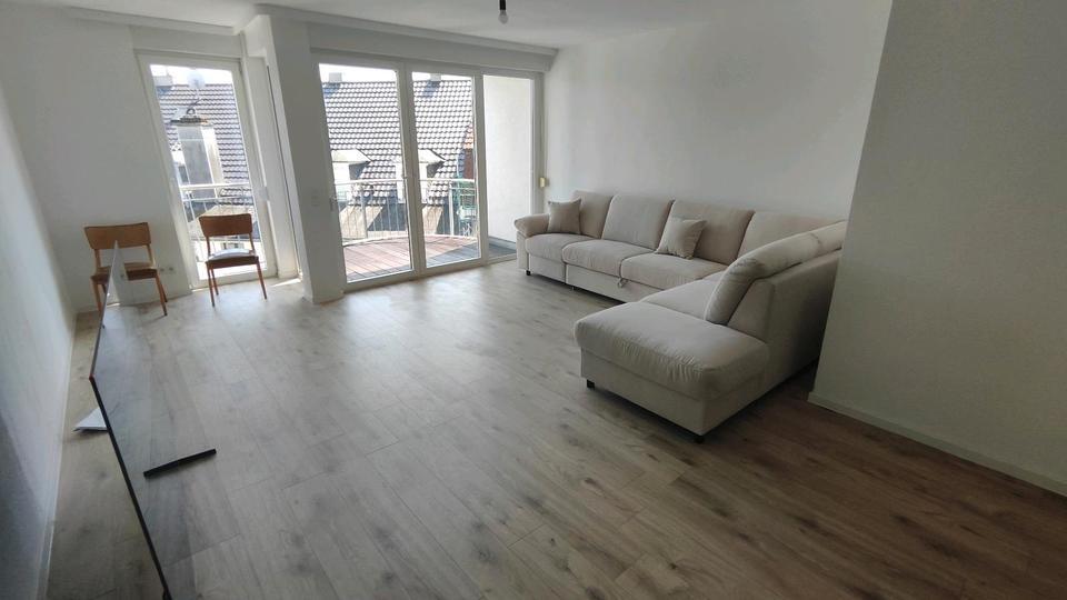 3 Zimmer Wohnung mit Einbauküche 89m2