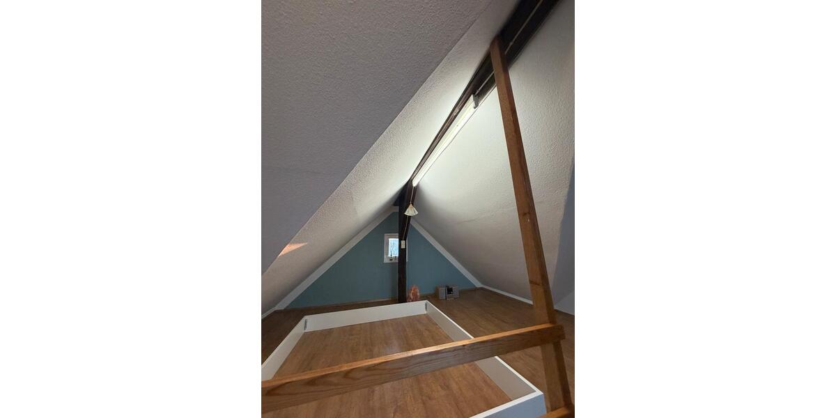 Etagenwohnung Stuttgart Botnang - 4 Zimmer, 80 m&sup2;, 1.200&euro; | Angebot:26546762