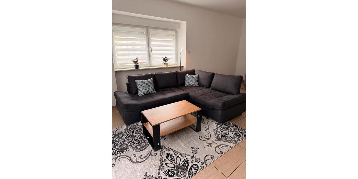 Wohnen auf Zeit Völklingen - 3 Zimmer, 100 m&sup2;, 120&euro; | Angebot:26378468