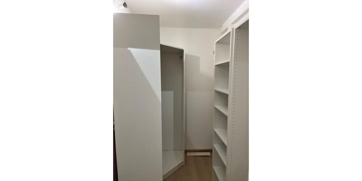 Wohnen auf Zeit Saarbrücken - 13 Zimmer, 78 m&sup2;, 556&euro; | Angebot:25542228