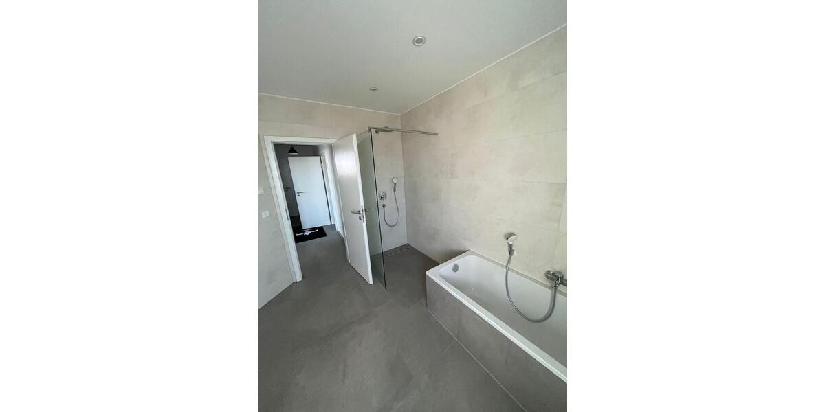 Erdgeschoßwohnung Erlensee - 6 Zimmer, 74 m&sup2;, 1.050&euro; | Angebot:24391699