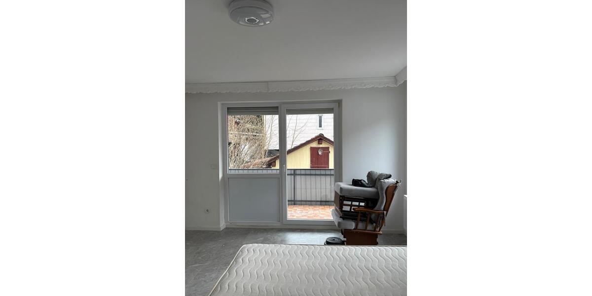 Terrassenwohnung Bad Wildbad - 4 Zimmer, 110 m&sup2;, 1.200&euro; | Angebot:26026670