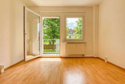 Wohnung zum Mieten in Chemnitz 269 € 50.55 m² 2 zimmer