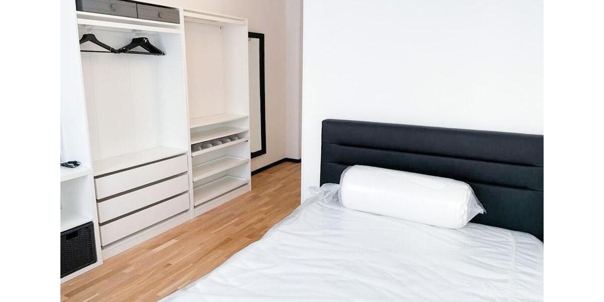 Wohnen auf Zeit Düsseldorf Stadtmitte - 1 Zimmer, 23 m&sup2;, 850&euro; | Angebot:24694479