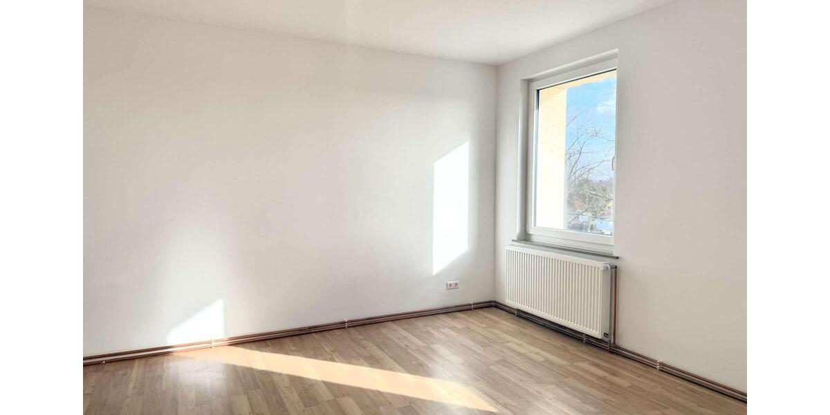 Etagenwohnung Hannover Linden-Limmer - 3 Zimmer, 101 m&sup2;, 1.123&euro; | Angebot:25499928