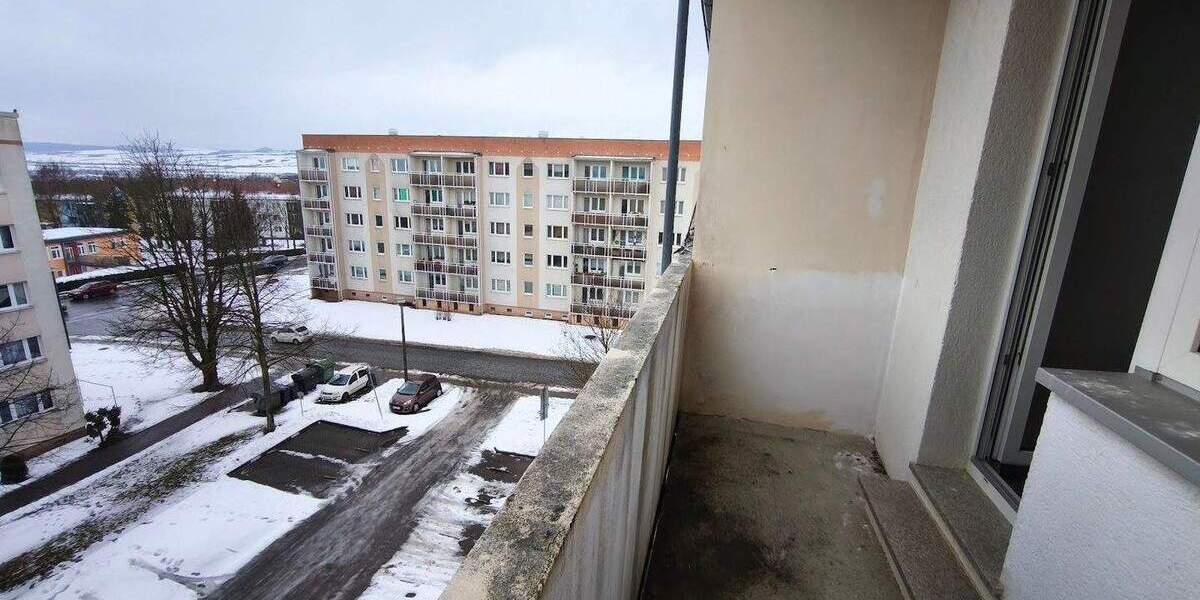 Etagenwohnung Sangerhausen - 6 Zimmer, 119 m&sup2;, 705&euro; | Angebot:25695026