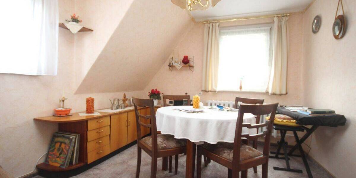 Einfamilienhaus Greiz - 5 Zimmer, 90 m&sup2;, 750&euro; | Angebot:26741962