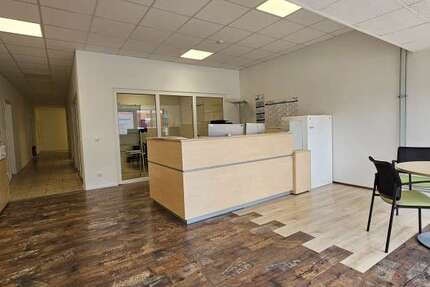 Gewerbeobjekt Schwaig / Behringersdorf Behringersdorf - 1.350&euro; | Angebot:27288430
