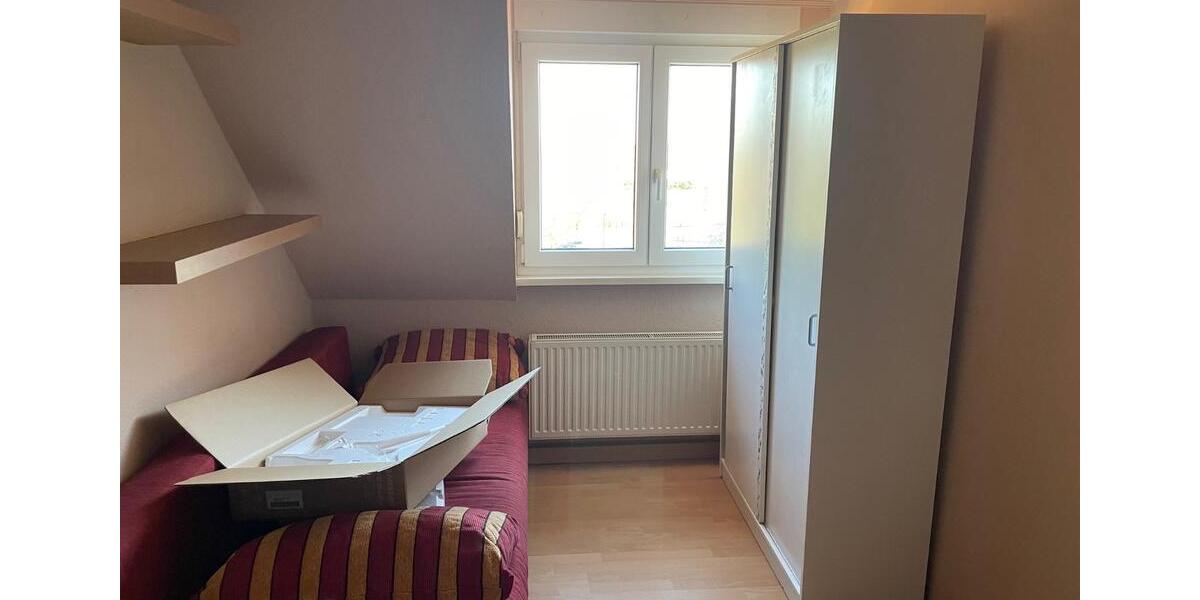Dachgeschoßwohnung Bautzen - 3 Zimmer, 77 m&sup2;, 450&euro; | Angebot:25932851